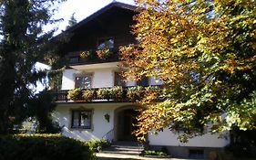 Pension Helmhof Salzburg